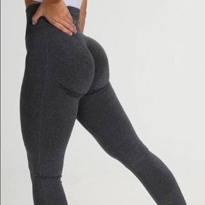 NVGTN black speckled contour leggings